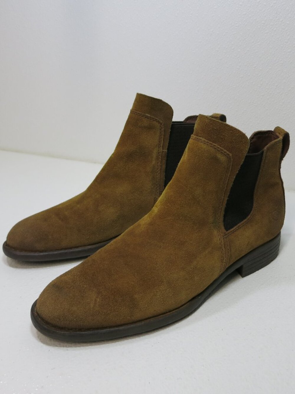 Born Suede Leather Chelsea Comfort Casual Dress Footwear Women's Boots 9.5